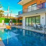 Lavanta - Private Pool & Jacuzzi - Fethiye