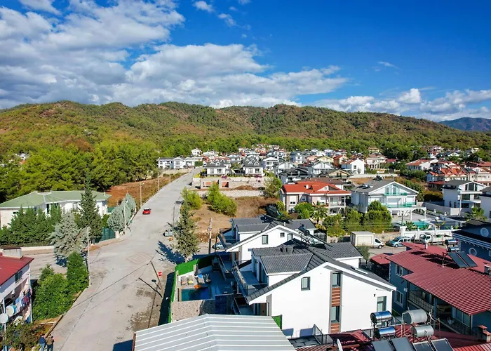 Lavanta - Private Pool & Jacuzzi - Фетхие