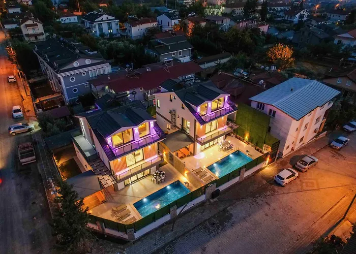 Lavanta - Private Pool & Jacuzzi - Фетхие