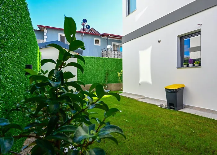 Вилла Lavanta - Private Pool & Jacuzzi - *