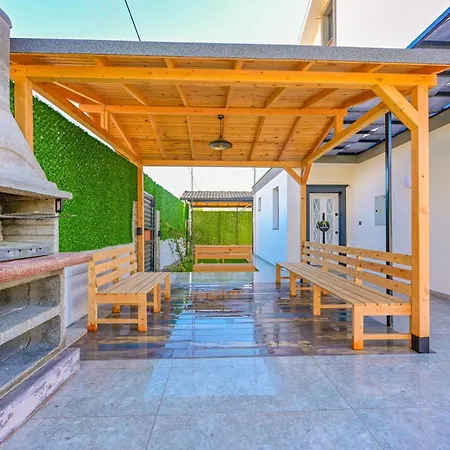 Lavanta - Private Pool & Jacuzzi - فتحية