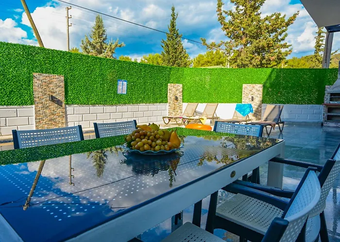 Lavanta - Private Pool & Jacuzzi - Villa