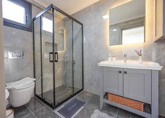 ヴィラ Lavanta - Private Pool & Jacuzzi - フェティエ